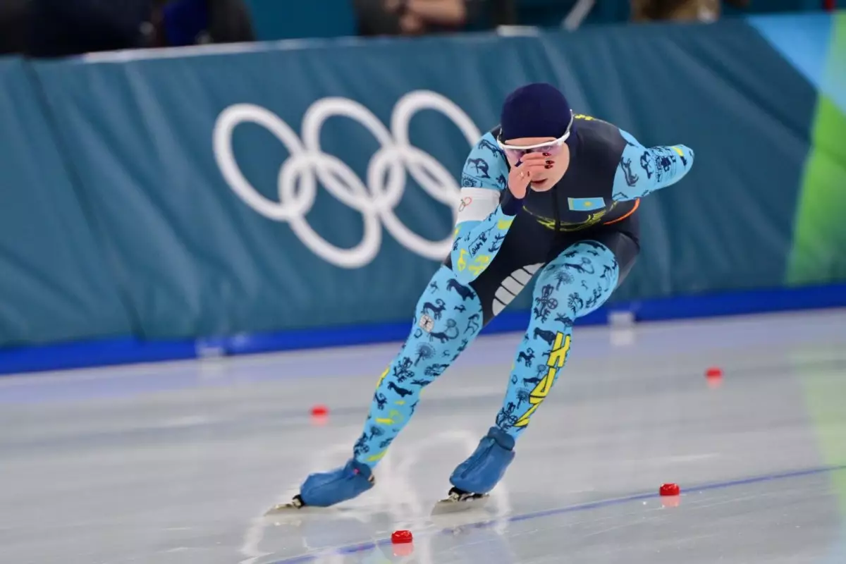 Казахстанские конькобежки вошли в топ-10 на Олимпиаде-2026