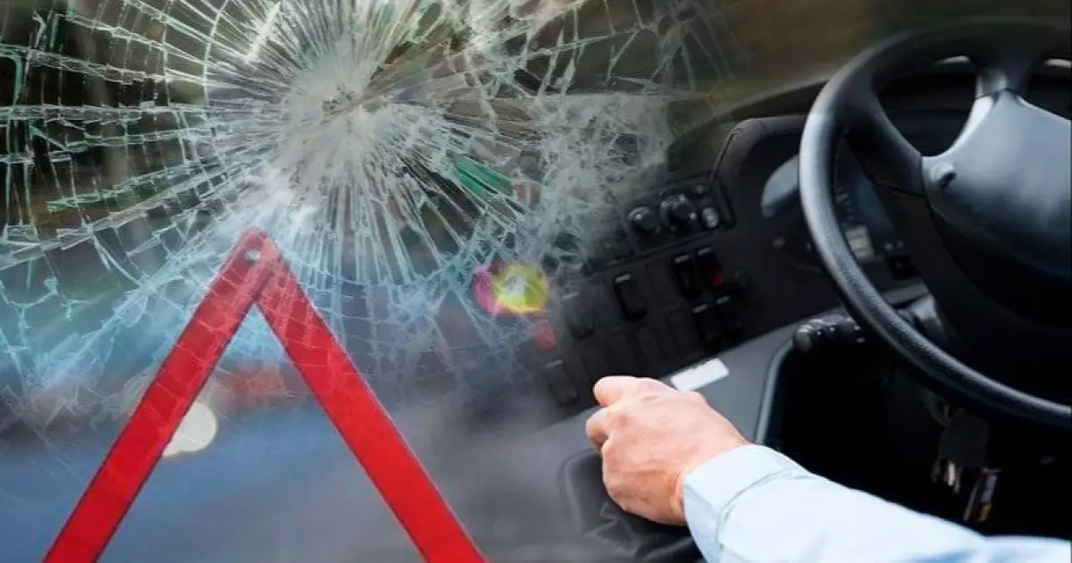  Қызылжар ауданында жеңіл көлік қарсы жолаққа шығып, жүк көлігімен соқтығысты 