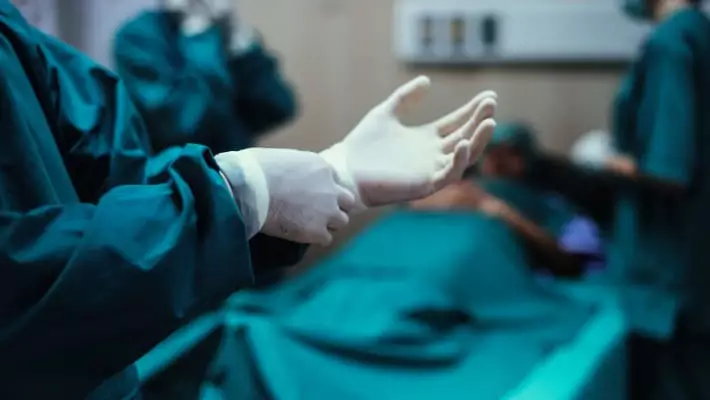 В Ташкенте осудили «ученицу» пластического хирурга Тимура Хайдарова