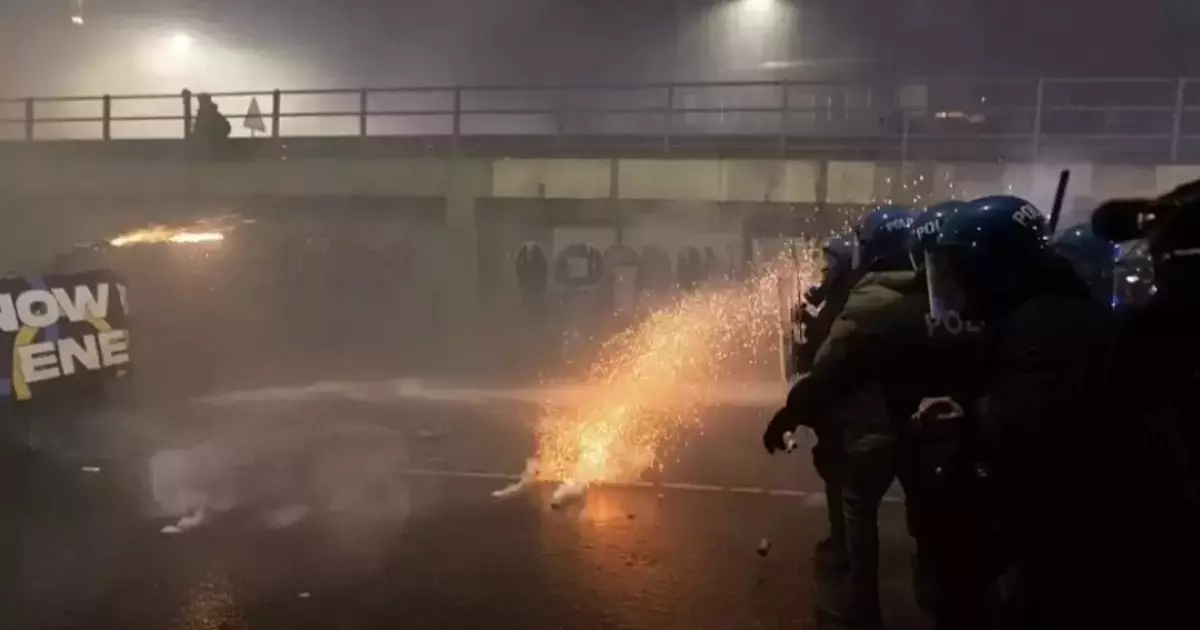  Италияда Олимпиадаға қарсы жаппай наразылықтар өтті 