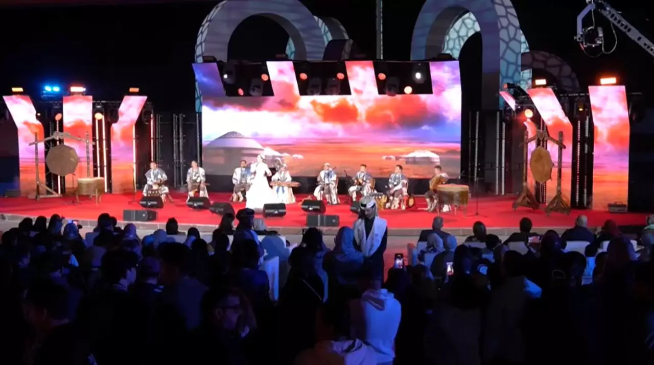 Этно-фольклорные концерты вызвали особый интерес в Катаре