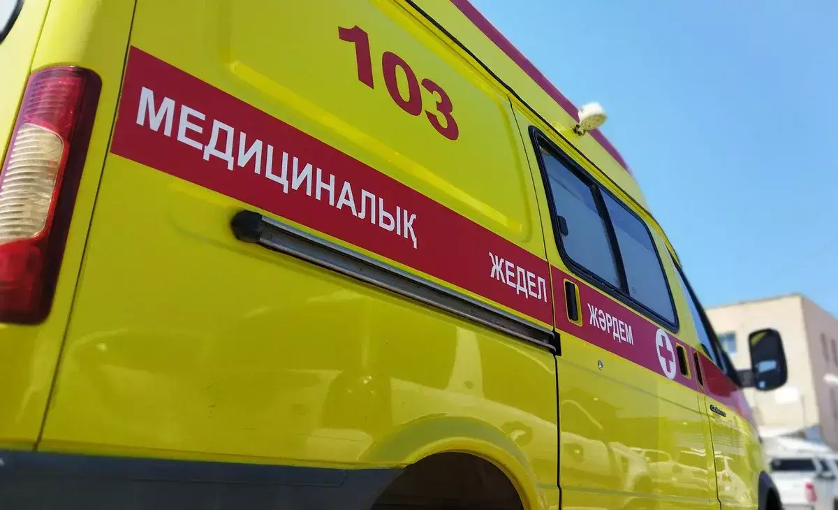 Ночной пожар в Актау: медики рассказали о состоянии пострадавшего мужчины - новости на Lada.kz 08.02.2026