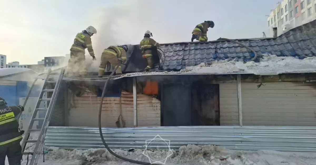   Астанада өрт 80 шаршы метр аумаққа таралды   