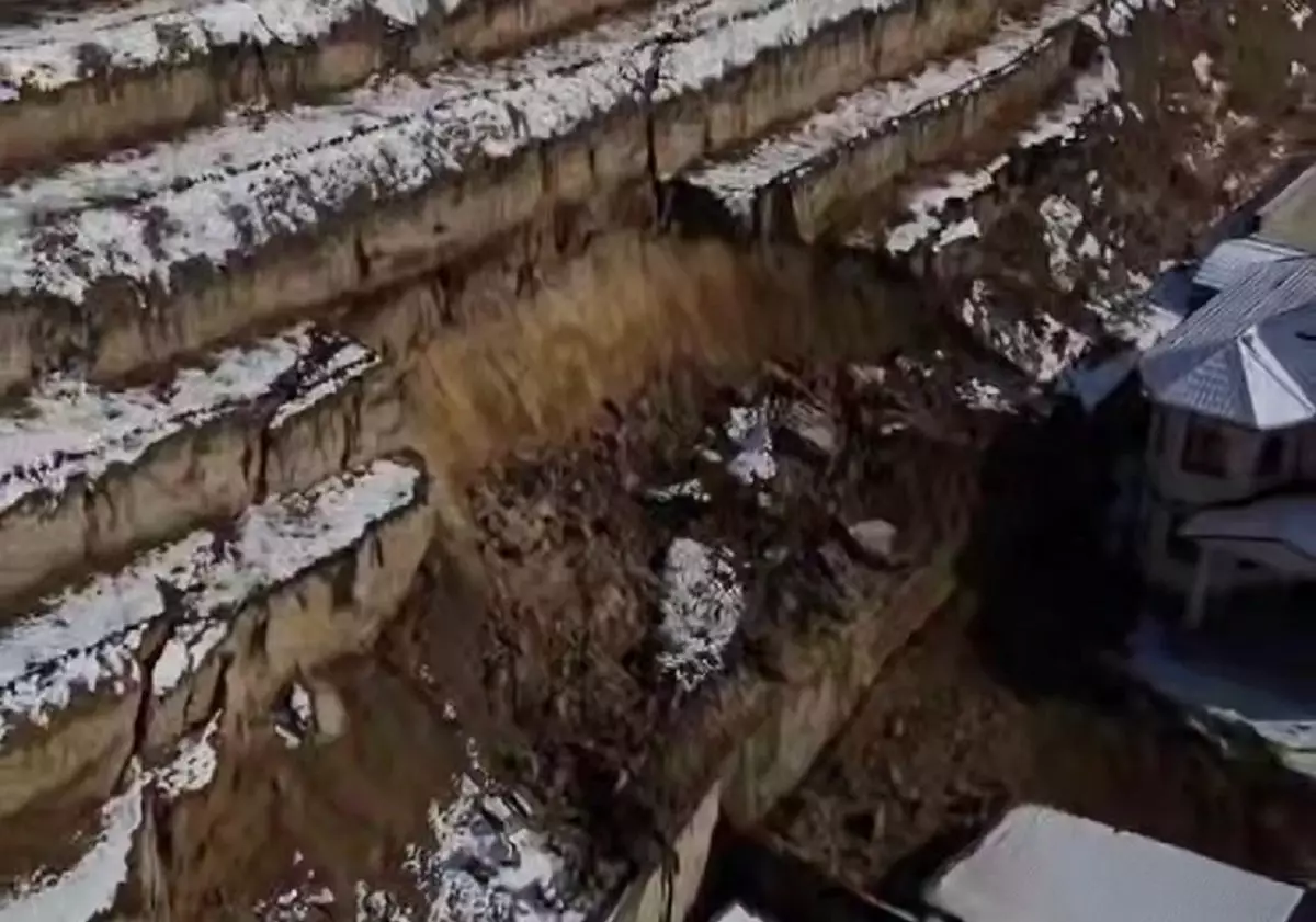 Грунт сошел на два дома в Талгарском районе