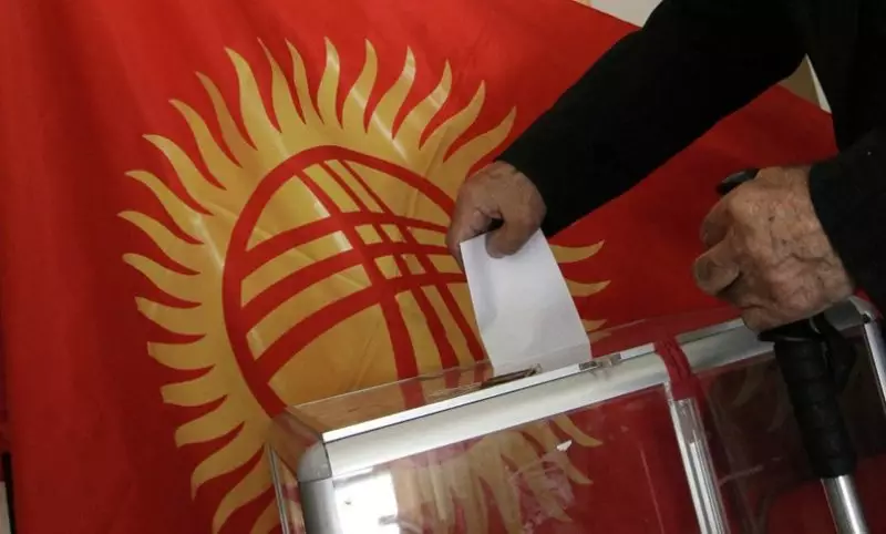 Досрочные президентские выборы хотят провести в Кыргызстане