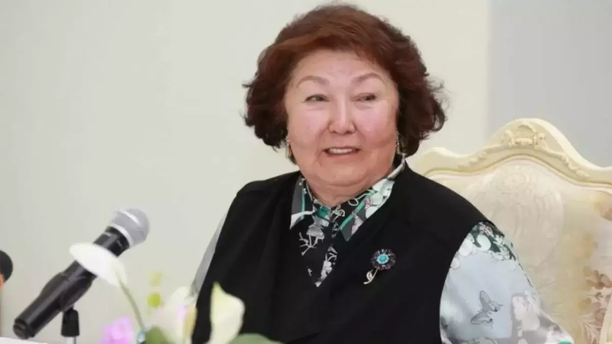 Сару Назарбаеву выписали из Совминки после лечения