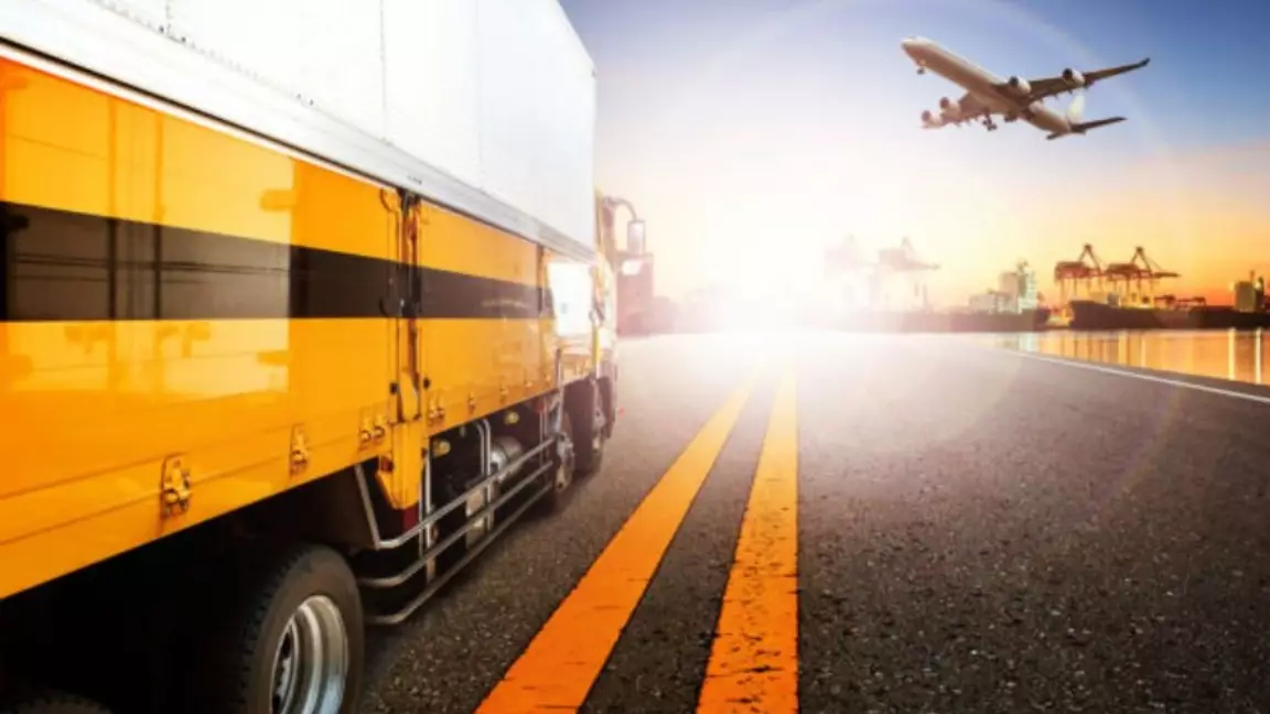 Қазақстан транзиттік хабқа айналып келеді: 2025 жылы көлік саласы жаңа деңгейге шықты