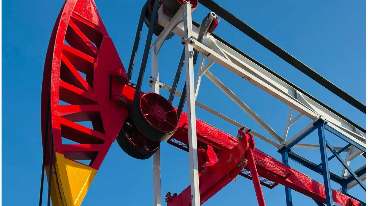 "Каражанбасмунай" установил интеллектуальную станок-качалку, которая потребляет в три раза меньше энергии