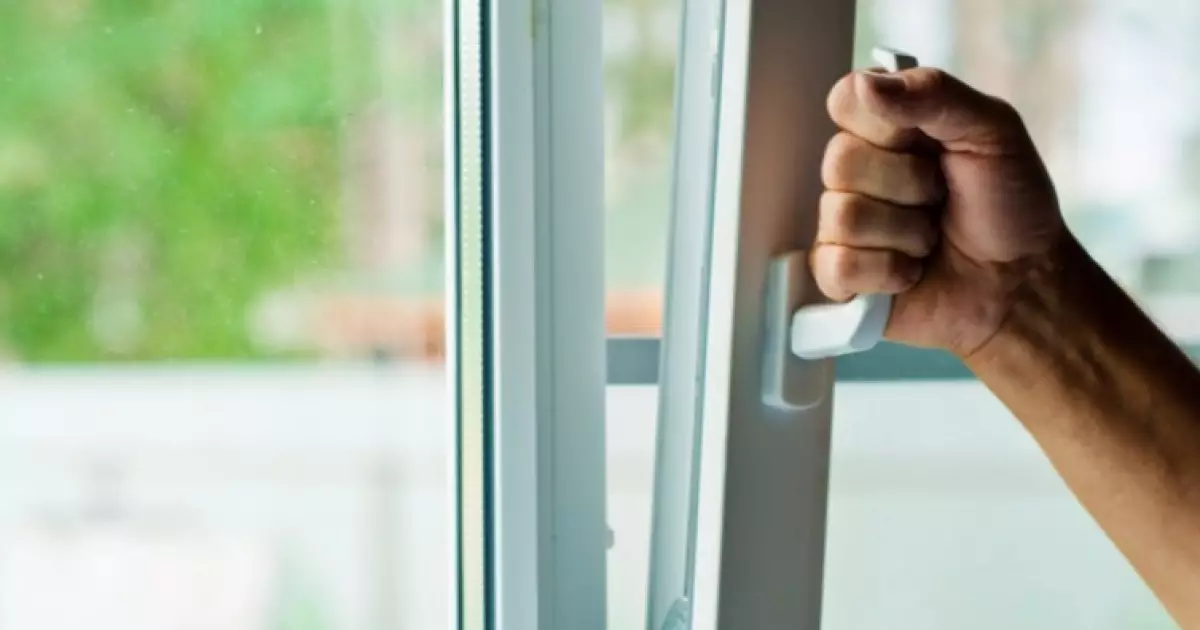  Жамбыл облысы тұрғыны екі баласын терезеден лақтырып жіберді 