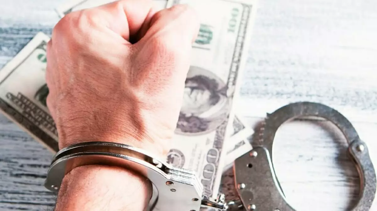 Доверие к полиции падает: треть казахстанцев жалуется на волокиту