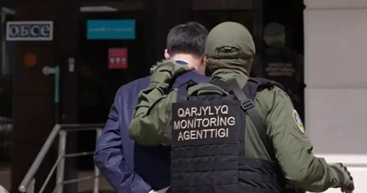  «БАӘ-дегі үйлер, 10 баспана және люкс көліктер: “Актив Ломбард” иесінің ауқымды байлығы тәркіленді 