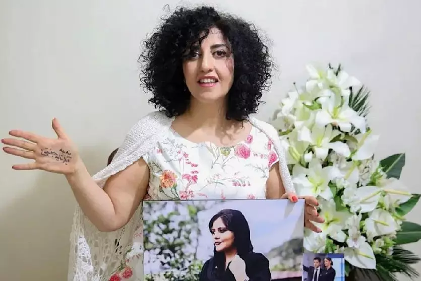 Иранские власти посадили в тюрьму лауреата Нобелевской премии мира