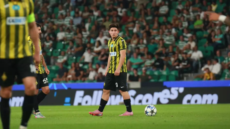 Возвращение Дастана Сатпаева в "Кайрат" откладывается. Подробности