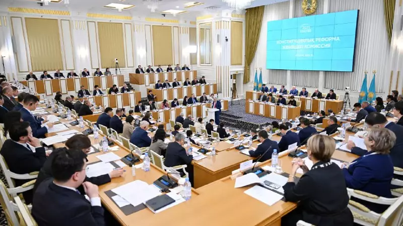 Депутат Конституцияда меншіктің барлық түрін тең қорғауды ұсынды