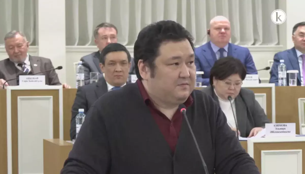 Проект новой Конституции готов для вынесения на всенародное голосование – политолог Марат Шибутов