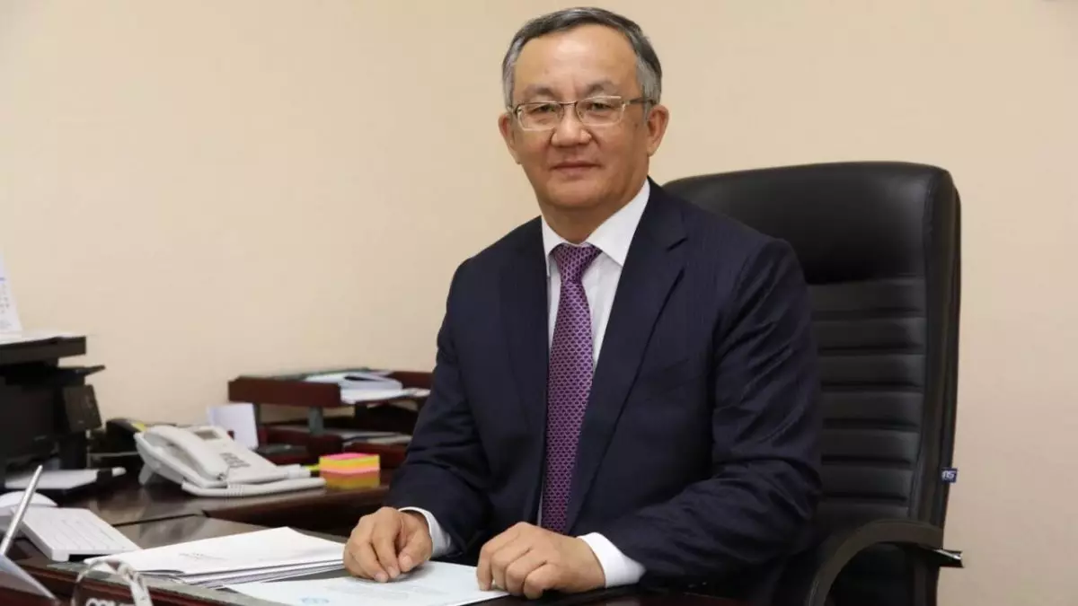 Новая Конституция глазами людей труда: позиция Федерации профсоюзов