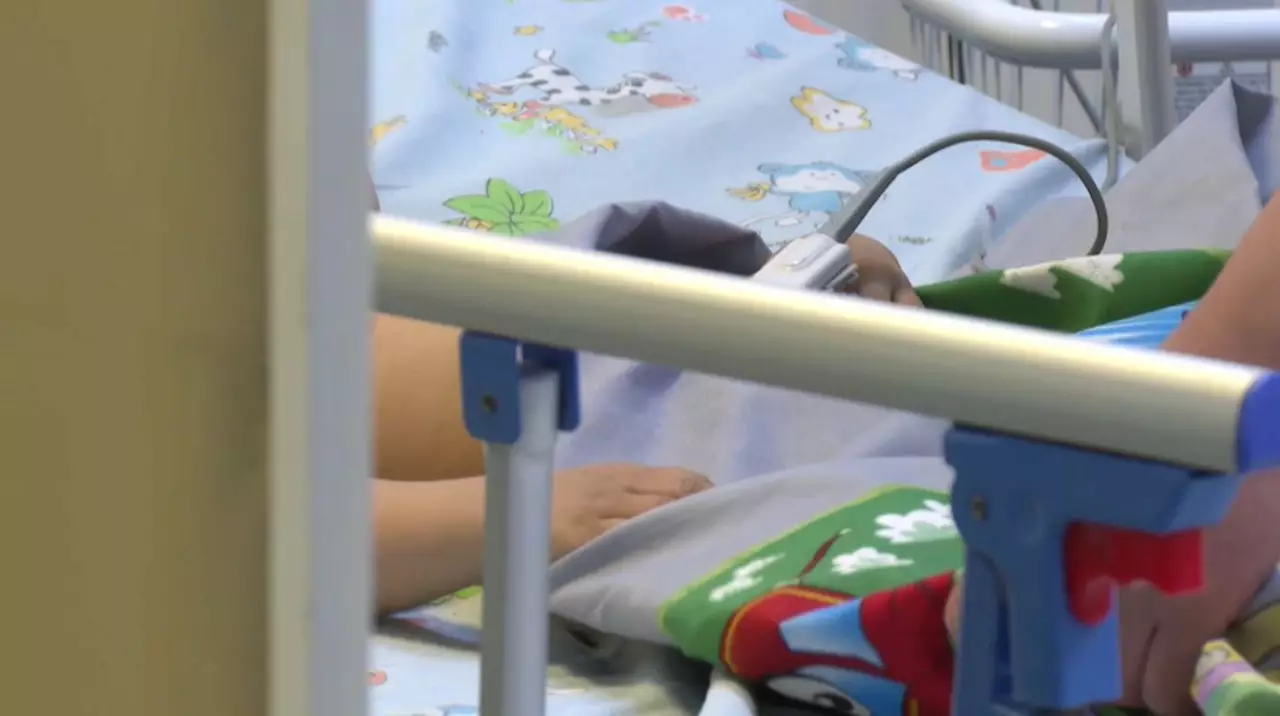 Таразда балаларын бесінші қабаттан лақтырған әйелге қылмыстық іс қозғалды