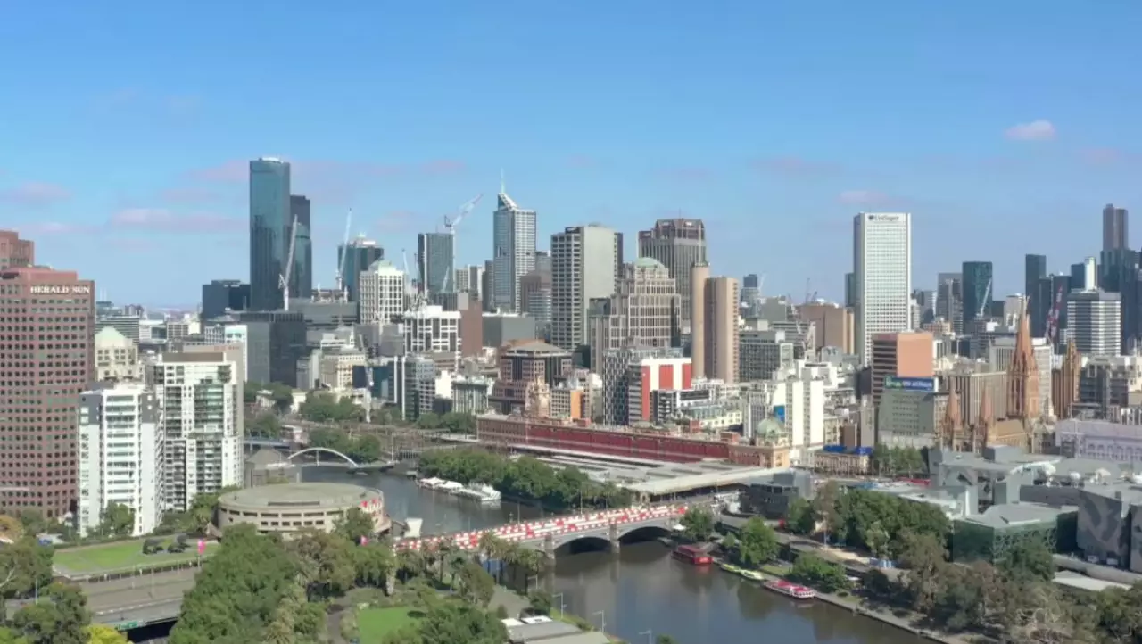 Әлем елдері әлеуметтік желіні шектеп жатыр