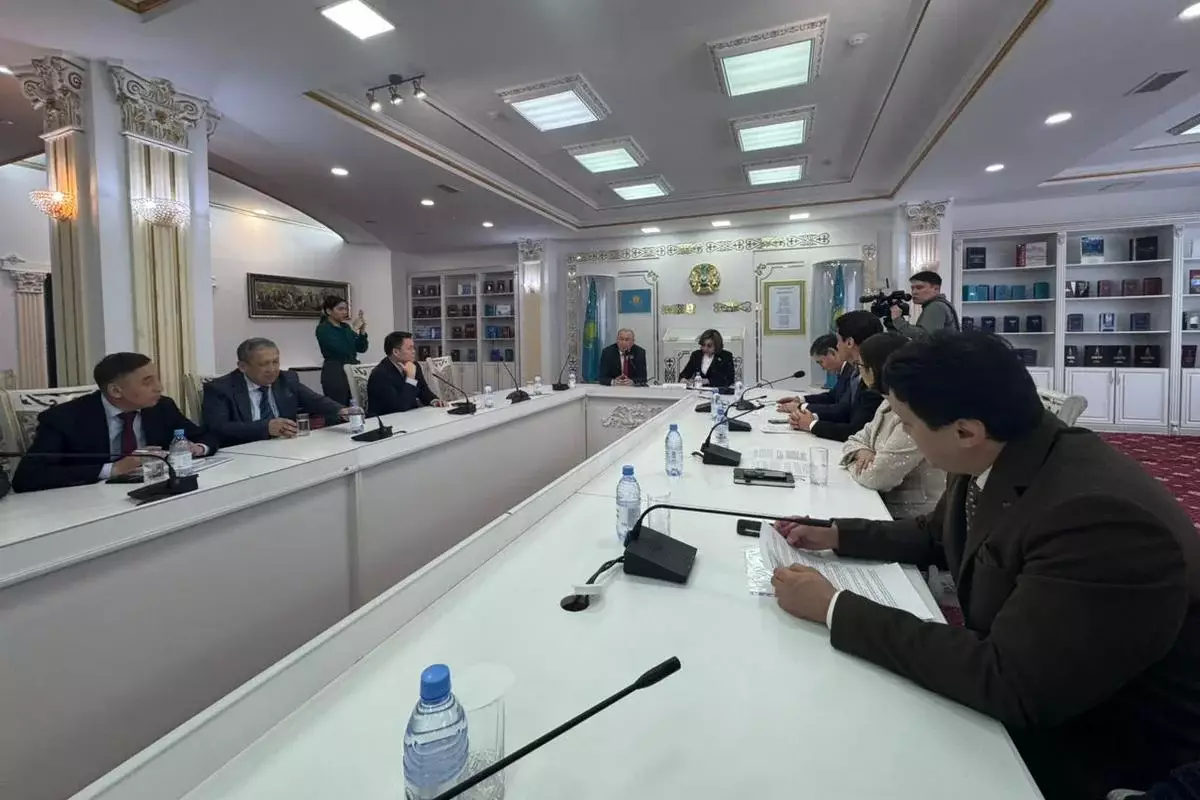 Клуб главных редакторов заявил о поддержке проекта новой Конституции