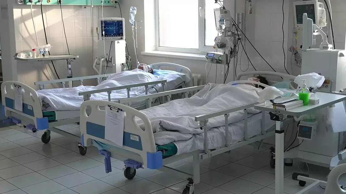 Более 2 000 пациентов: в ЗКО инсульт стал чаще поражать молодых людей