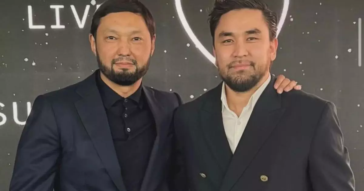   Танымал кәсіпкер әнші Ернар Садырбаевқа көлік сыйлады   