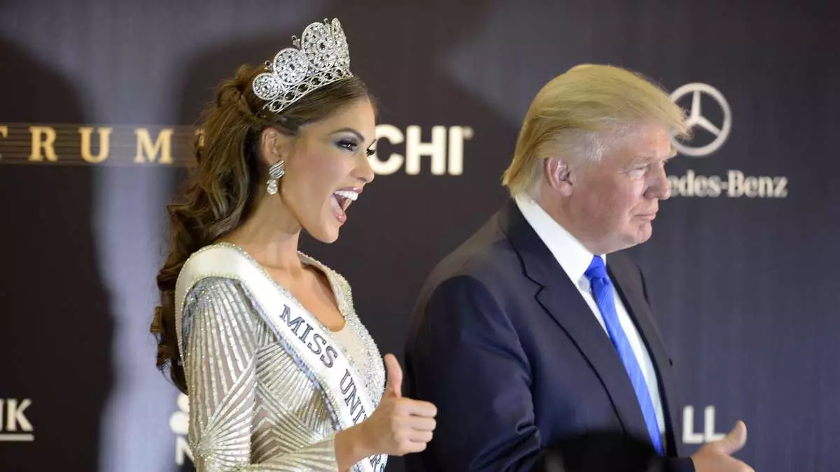 Бывший офицер КГБ заявил, что у Казахстана и России есть компромат на Трампа.