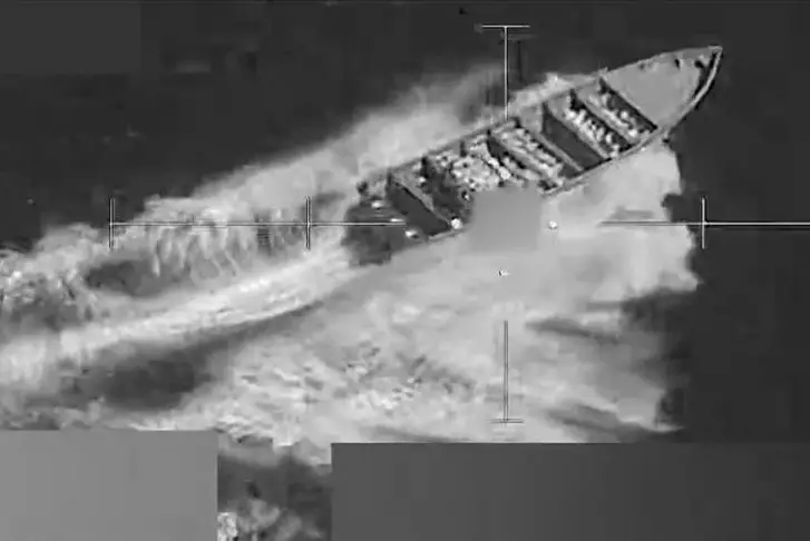 США нанесли удар по предполагаемому судну наркоторговцев в Тихом океане