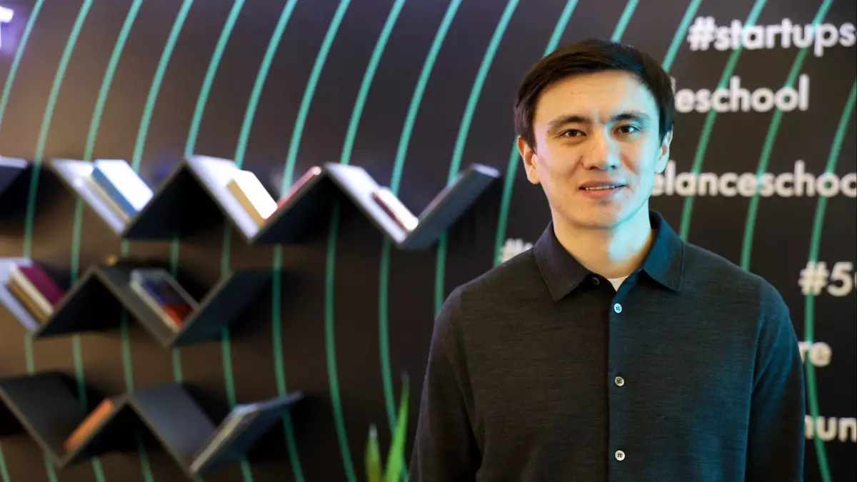 Микронаушники, шпионские очки: мошенничество на онлайн-экзаменах. Взгляд эксперта