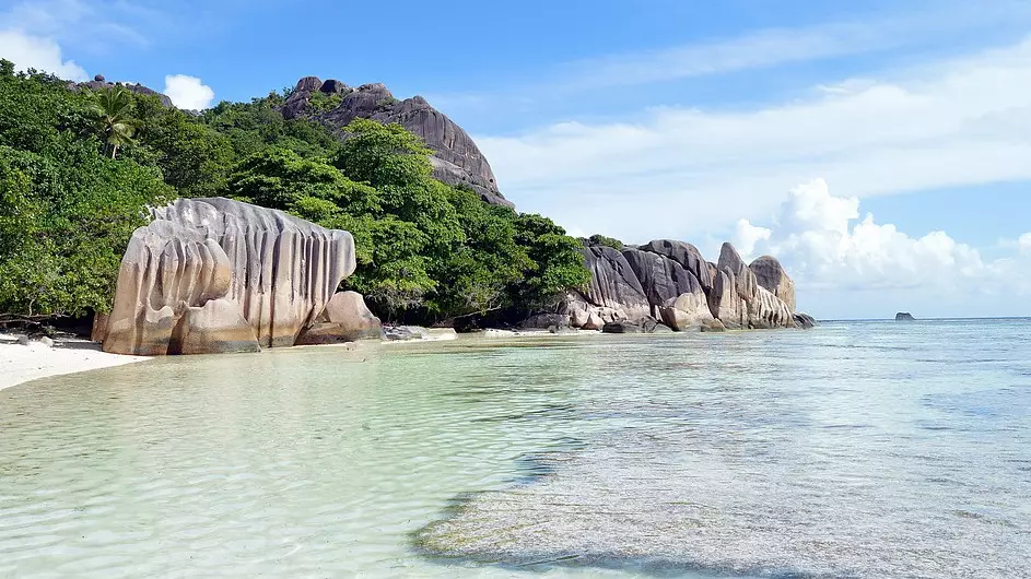 Моди мен Эрмине келісімі: Үндістан Сейшельге 175 млн доллар береді