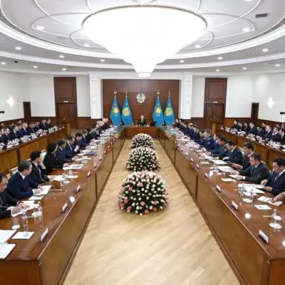 Бектенов доложил Президенту о реализации поручений по укреплению экономики страны