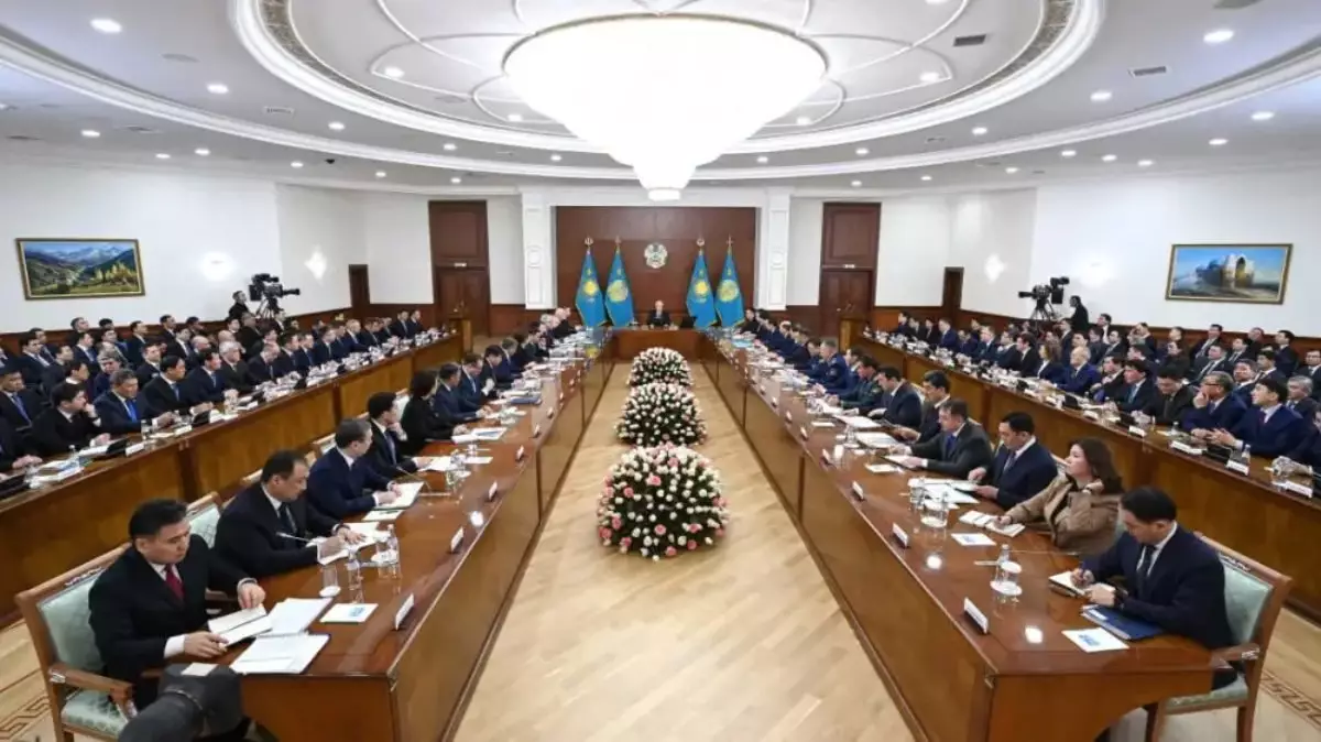 Шынайы мұқтаж адамдарға ғана көмек беріледі : Үкіметте жеңілдік пен қолдау шаралары кімдерге көрсетілетіні айтылды