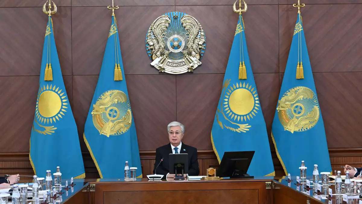 Президент Конституцияға маңызды норма енгізуді ұсынды