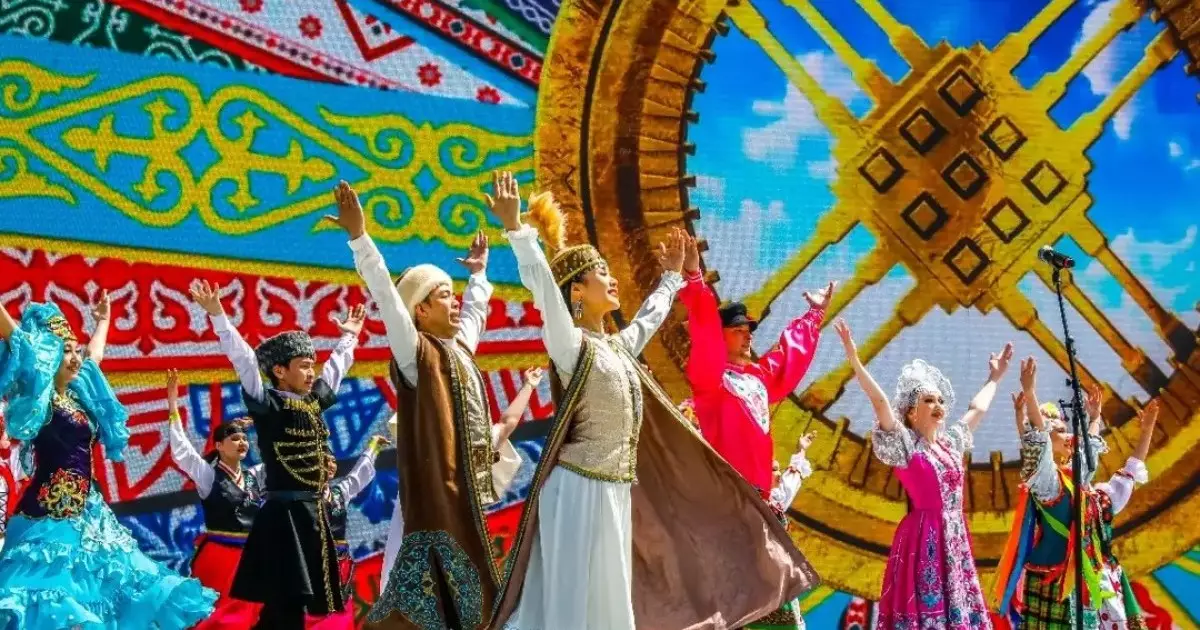  Президент: Ата Заңымызда бірлік пен келісімнің негіздері нығая түседі 