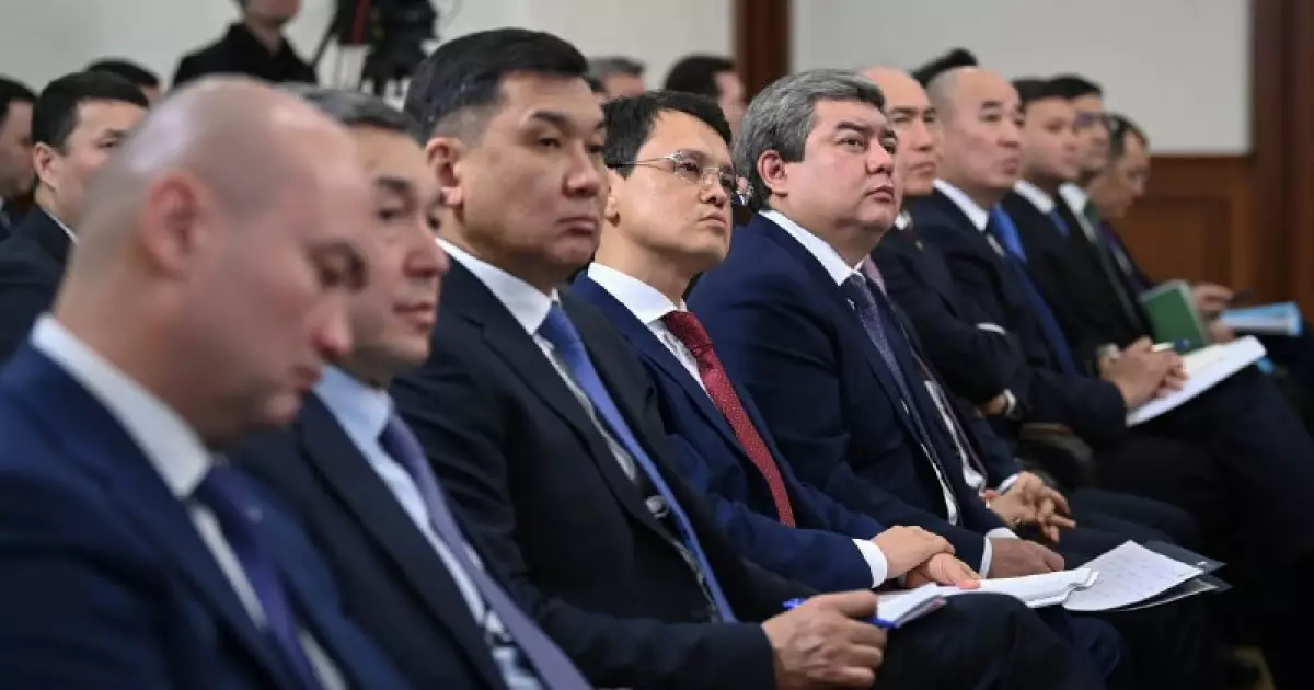   Аймақтардың экономикасы тұрақты өсіп-өркендеп келеді, бірақ шешімін таппаған мәселелер бар – Мемлекет басшысы   