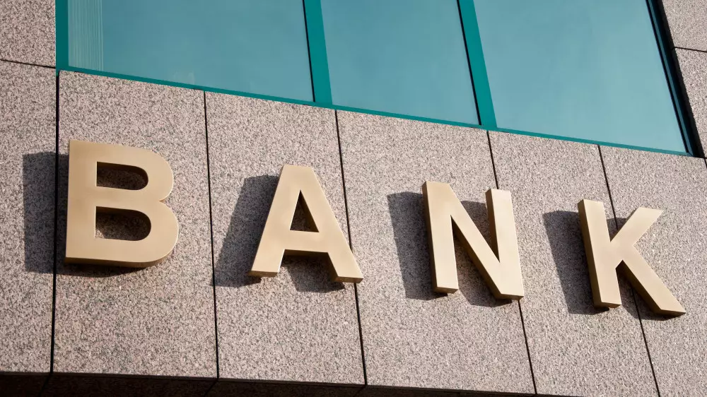 “Банки продавались буквально за один доллар“ - Токаев о мошенничестве в финансовом секторе