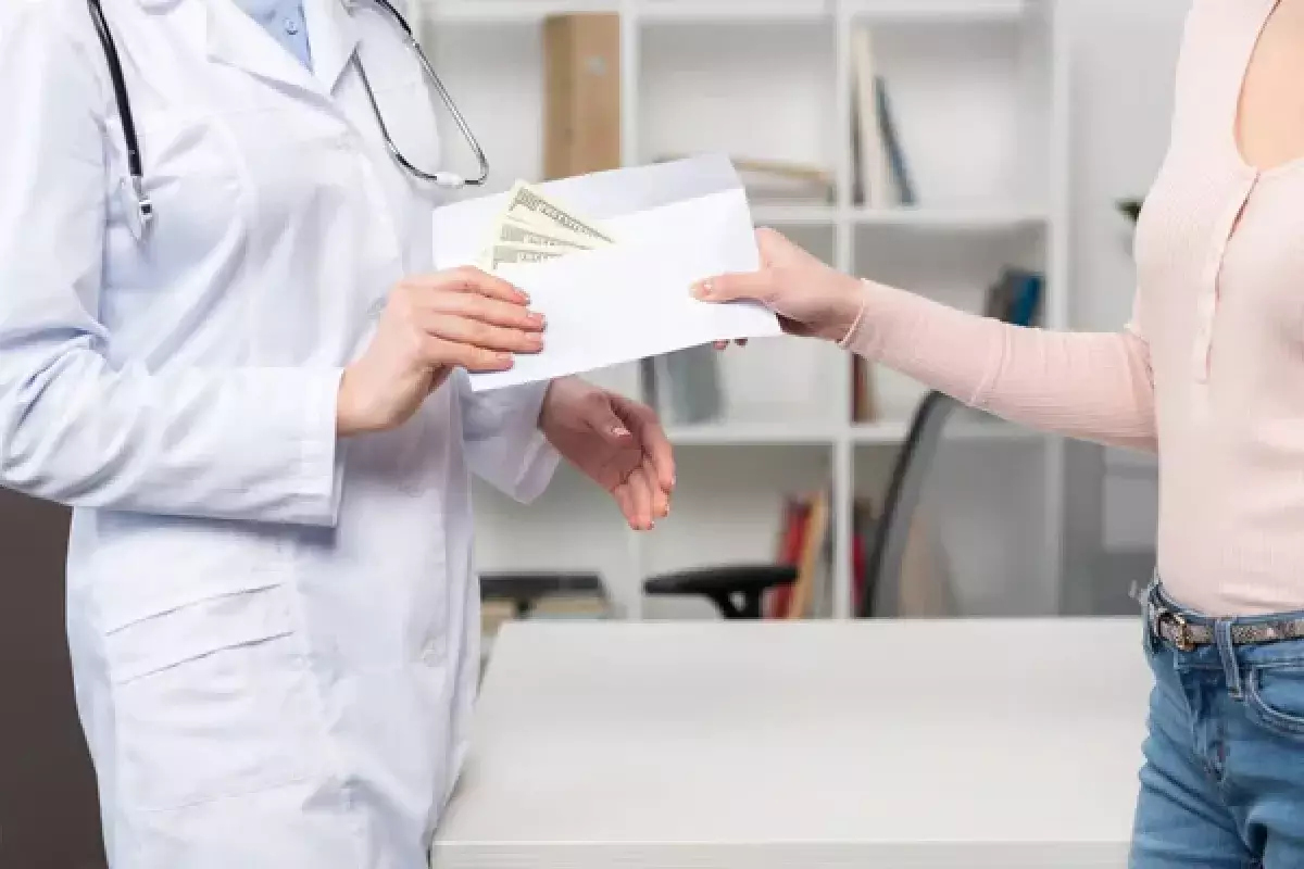 Тоқаев денсаулық сақтау мен әлеуметтік саладағы алаяқтықты қатаң тексеруді тапсырды