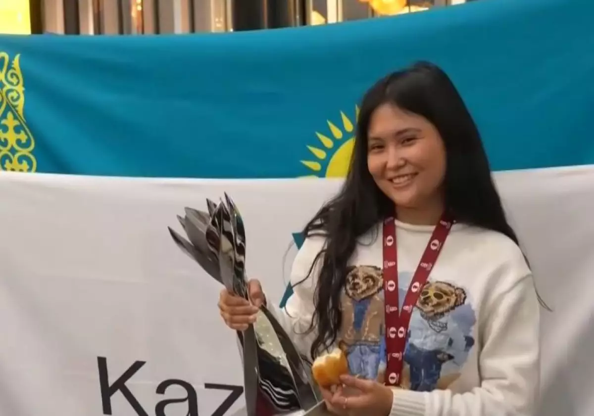 Бибисара Асаубаева вернулась в Астану после топ-турнира (ВИДЕО)