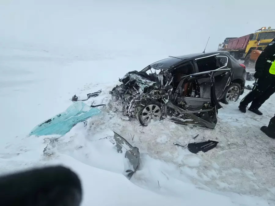 Ақтөбе облысында тағы бір жантүршігерлік жол апаты: төрт адам мерт болды