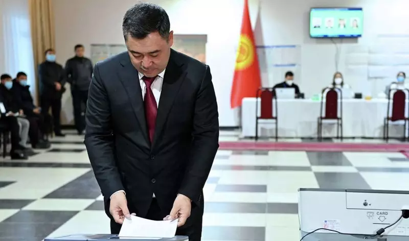 Юридическая коллизия: кто возглавит Кыргызстан при досрочной отставке президента?