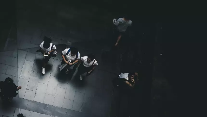 Алматыда 6 оқушы уланып қалды