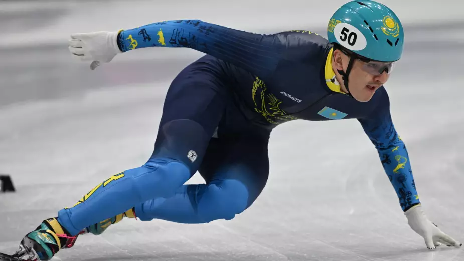 Ажгалиев объяснил результат Казахстана в смешенной эстафете на Олимпиаде-2026