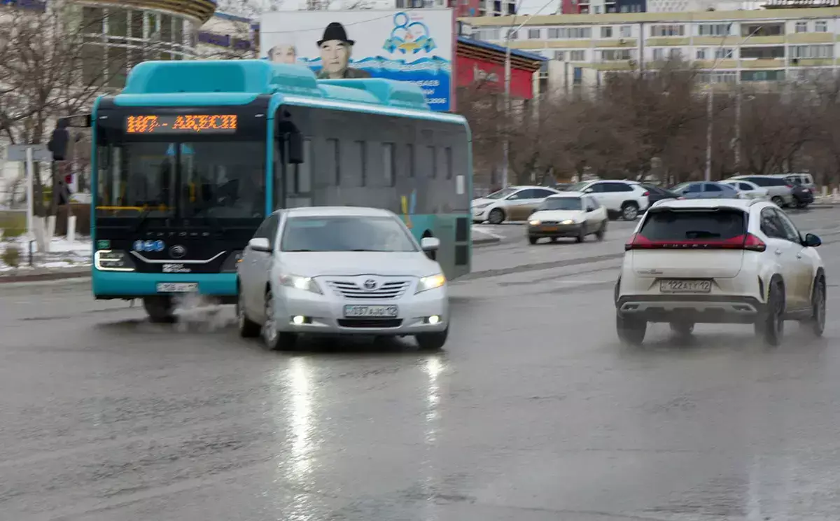 В Мангистау приостановлено автобусное сообщение из-за плохой погоды - новости на Lada.kz 10.02.2026