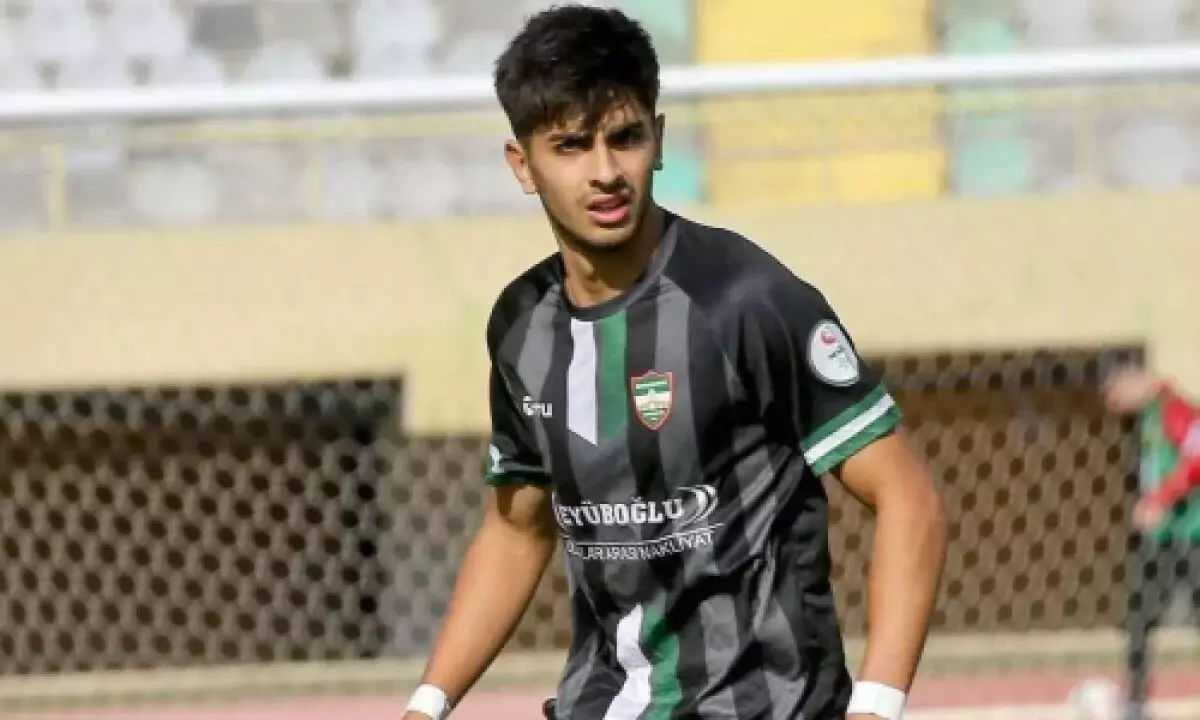 “Каспий” клубы потенциалы мол қорғаушымен маусым соңына дейін келісім шартқа отырды