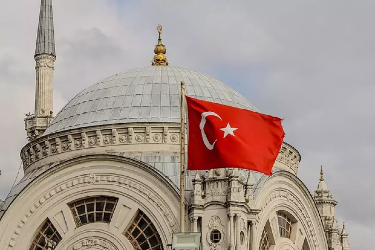 Турция закрывает компании в Казахстане