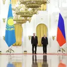 Русский язык в Казахстане будет использоваться наравне с казахским, уточнили власти.