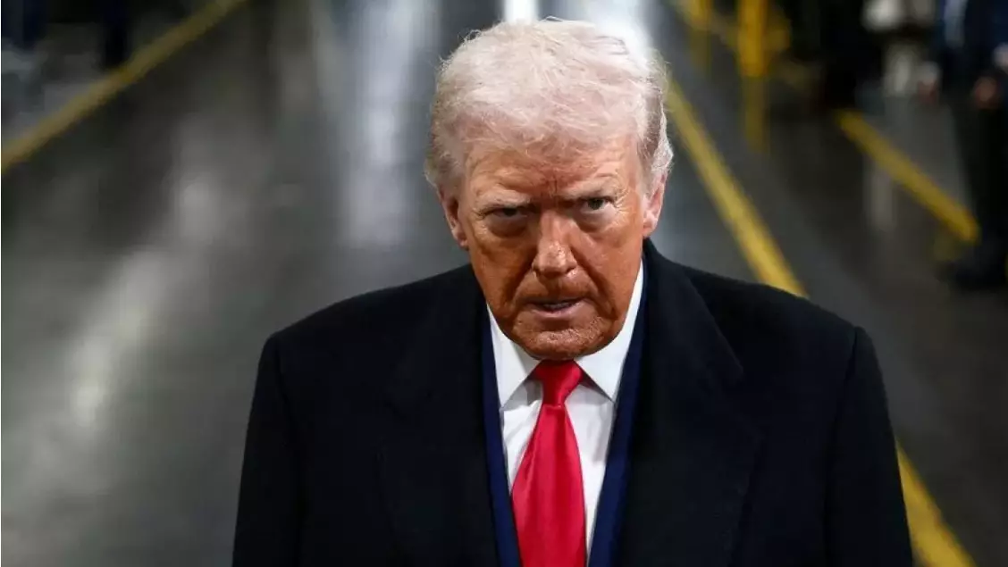 Трамп Иранға қарсы екінші әуе тасымалдаушы топ жіберуі мүмкін екенін мәлімдеді