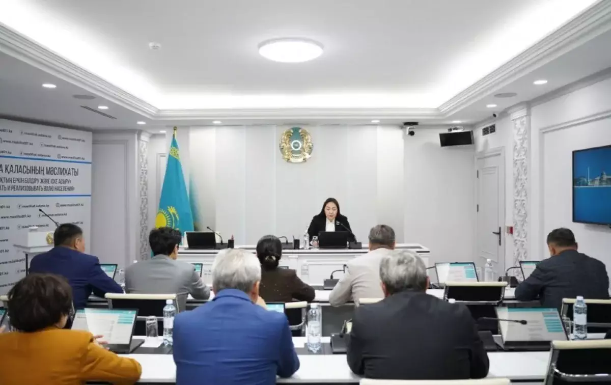 Депутаты маслихата Астаны: кто они, чем занимаются и за что отвечают