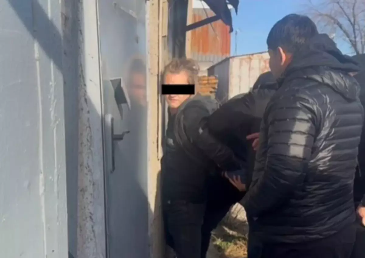 Казахстанца задержали за попытку поставки «синтетики» в Кыргызстан