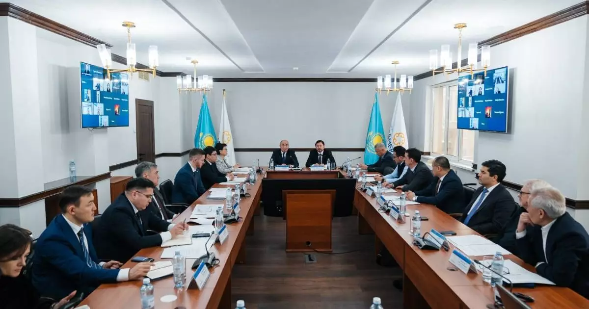  Горняки и металлурги поддерживают конституционную реформу 