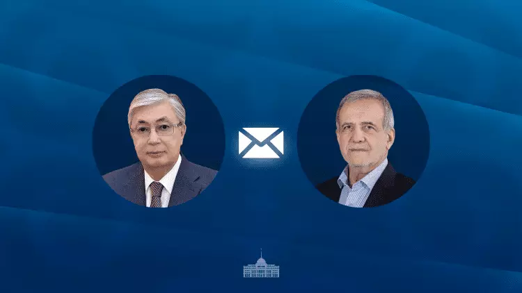 Токаев поздравил президента Ирана